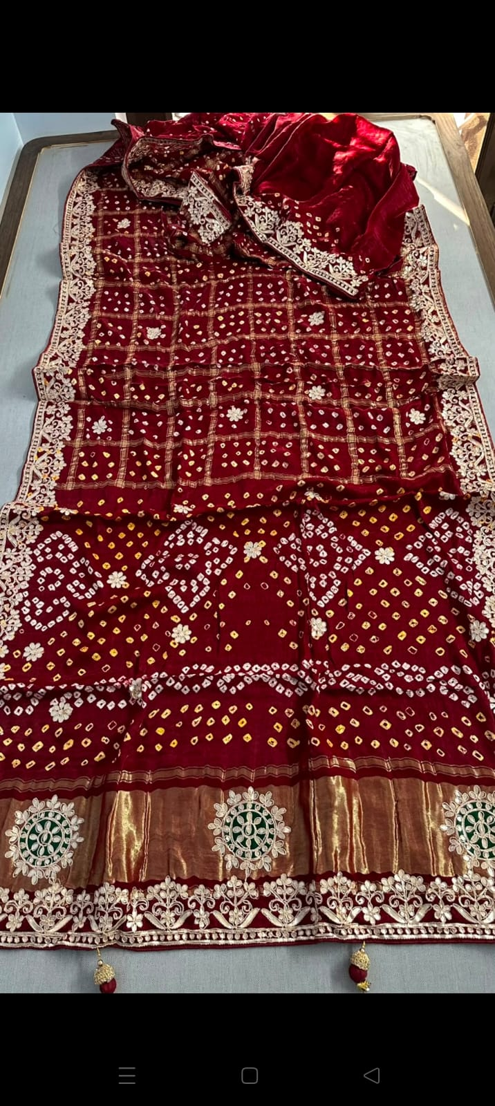 Elegant Saree - Image 2